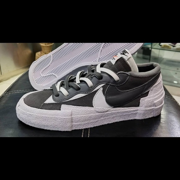 Nike Blazer sacai. Iron grey main image 3